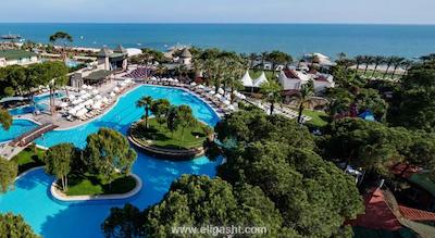 پاپیلون ایسچا هتل