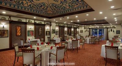 پاپیلون ایسچا هتل