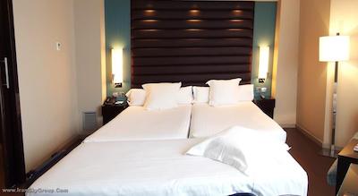 پستانا آرنا