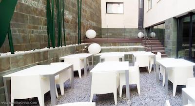 پستانا آرنا