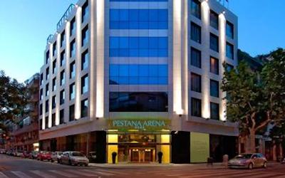 پستانا آرنا