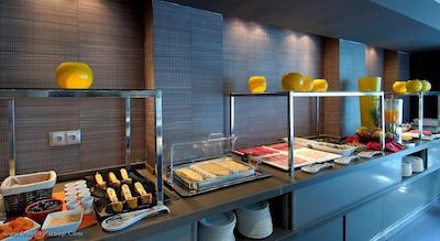 پستانا آرنا