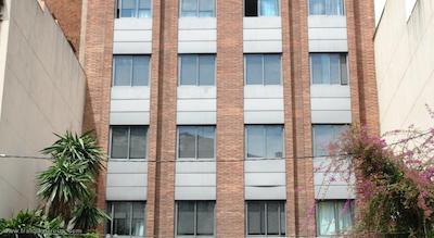 کاتالونیا البنیز