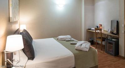 کاتالونیا البنیز