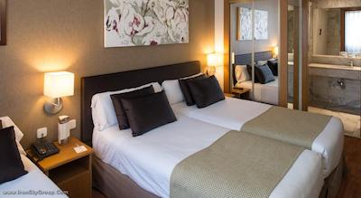 کاتالونیا البنیز