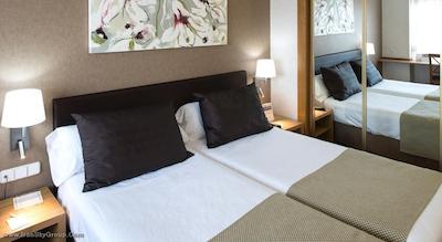 کاتالونیا البنیز