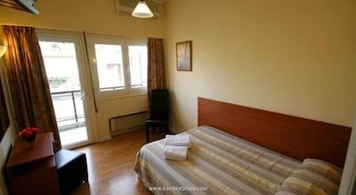 آریستوتیلس