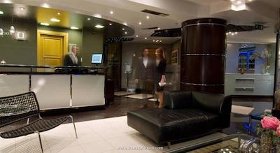 آتنیان کالیرهو اکسکلوسیو هتل