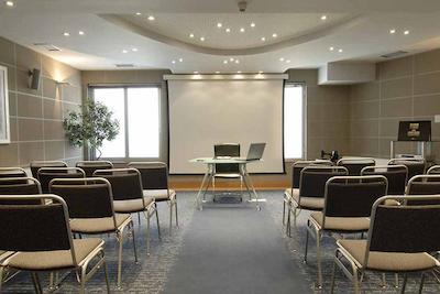 آتنیان کالیرهو اکسکلوسیو هتل