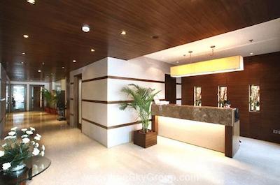 شروانی نهرو پلیس