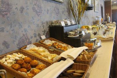 نیو باکو هتل