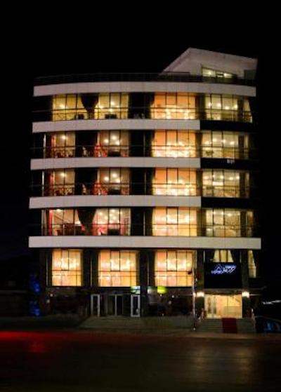 نیو باکو هتل