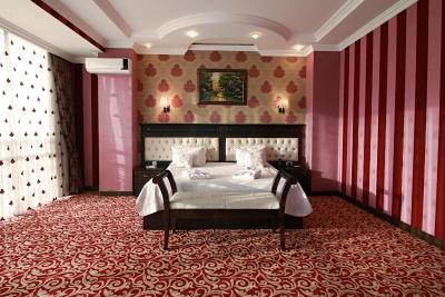 نیو باکو هتل