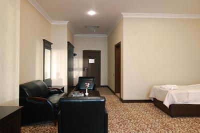 نیو باکو هتل