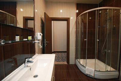 نیو باکو هتل