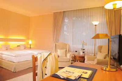 بست وسترن پرمیر پارکهتل کراونزبرگ