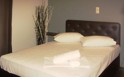 کاسموپلیت آتن هتل