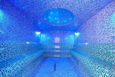 دیوان اکسپرس باکو