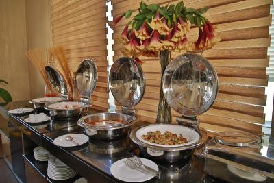 دیوان اکسپرس باکو