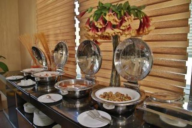 دیوان اکسپرس باکو