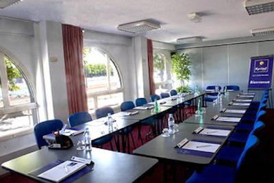 آیبیس استایلز لیون کانفلوئنس