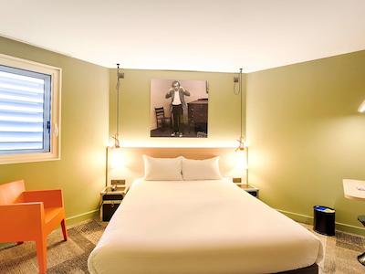 آیبیس استایلز لیون کانفلوئنس