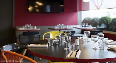 آیبیس استایلز لیون کانفلوئنس