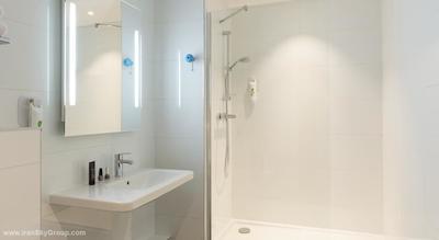 آیبیس استایلز لیون کانفلوئنس