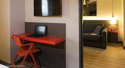 آیبیس استایلز لیون کانفلوئنس