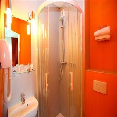 آیبیس استایلز لیون کانفلوئنس