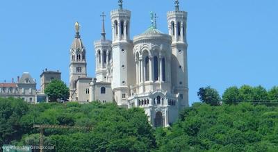 آیبیس استایلز لیون کانفلوئنس