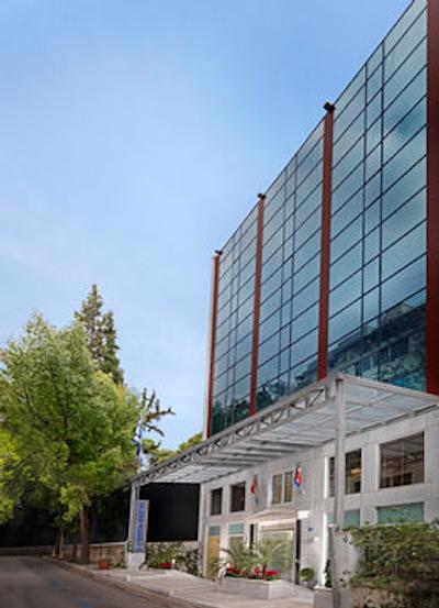 بست وسترن پلاس امبسی هتل