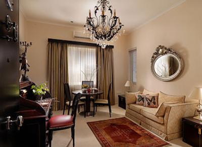 بست وسترن پلاس امبسی هتل