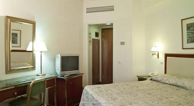 بست وسترن ایلیزیا