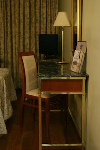 بست وسترن ایلیزیا