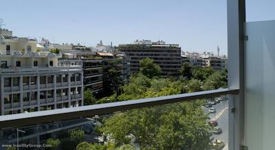 بست وسترن ایلیزیا