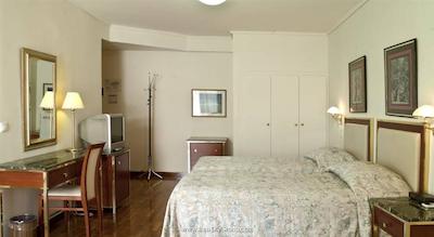 بست وسترن ایلیزیا