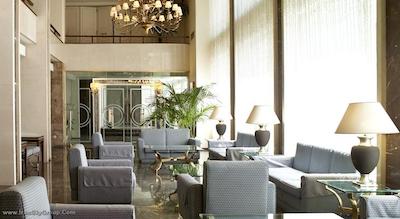 بست وسترن ایلیزیا