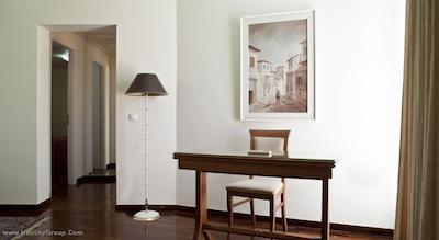 بست وسترن ایلیزیا