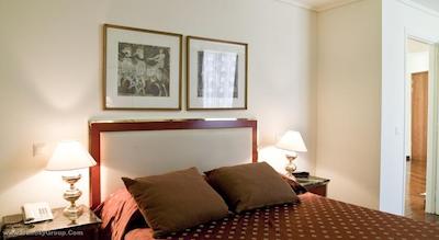 بست وسترن ایلیزیا