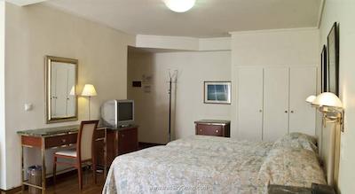 بست وسترن ایلیزیا