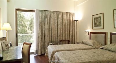 بست وسترن ایلیزیا