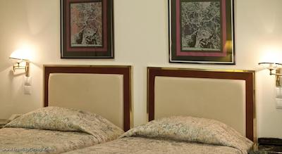 بست وسترن ایلیزیا