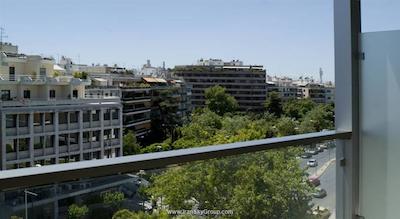 بست وسترن ایلیزیا