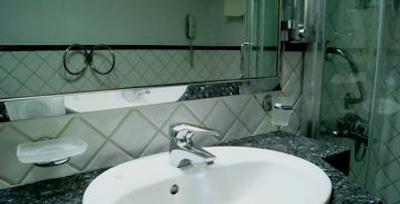 بست وسترن ایلیزیا