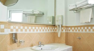 بست وسترن ایلیزیا