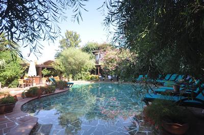 ال وینو هتل اند سوئیتس