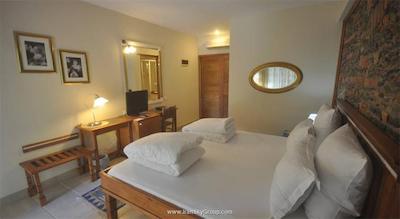 ال وینو هتل اند سوئیتس