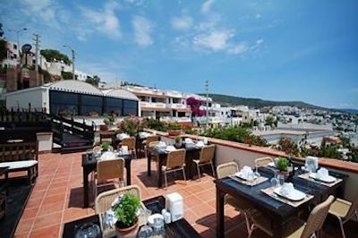 ال وینو هتل اند سوئیتس