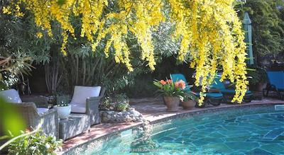 ال وینو هتل اند سوئیتس